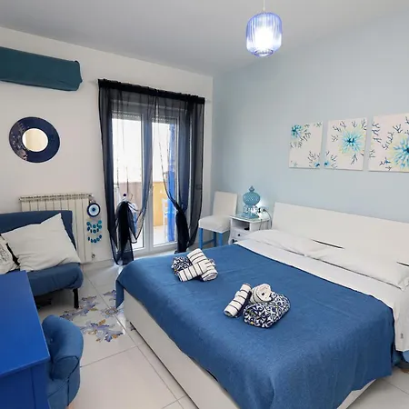 Qui Dove Il Mare Luccica * Sorrento